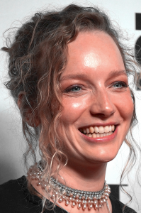 Portrait von Zinnini Elkington